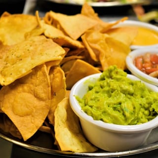 Chips & Guacamole